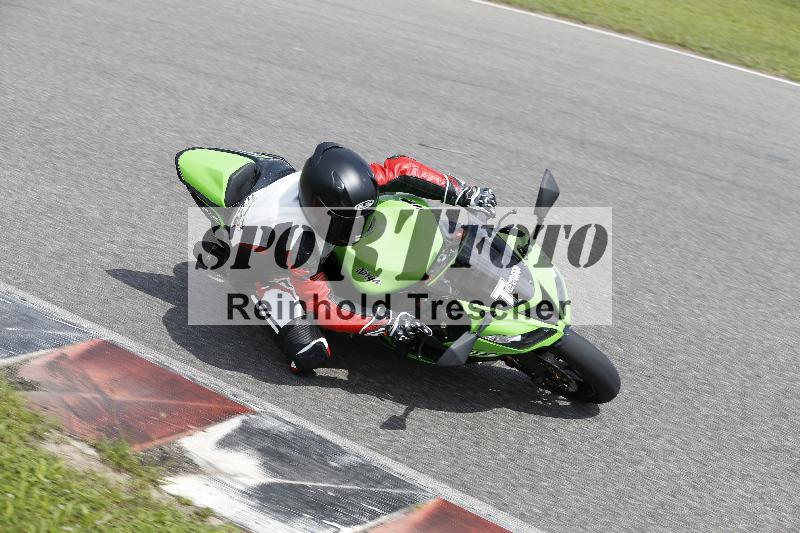 /Archiv-2024/29 12.06.2024 MOTO.CH Track Day ADR/Gruppe rot/Team